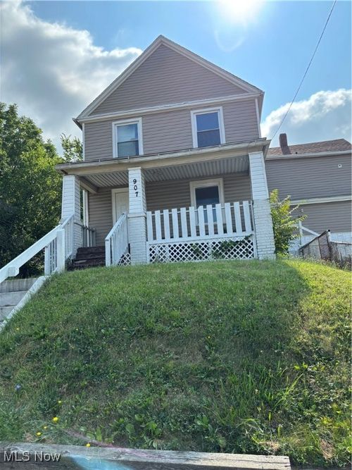 909 Grant St, Akron, OH, 44311-2410 | Card Image