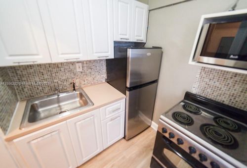 apt-12-119 Menores Ave, Coral Gables, FL, 33134-4053 | Card Image
