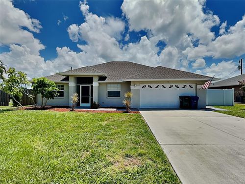 1761 Banyan Dr, Venice, FL, 34293-1609 | Card Image
