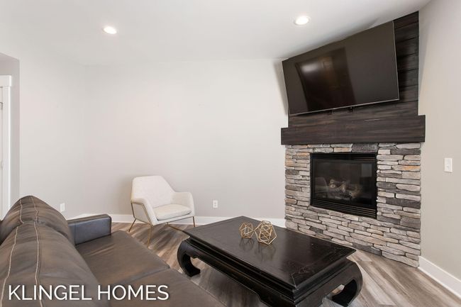 UNIT-14 - 920 W Savidge St, Condo with 3 bedrooms, 3 bathrooms and null parking in Spring Lake MI | Image 7
