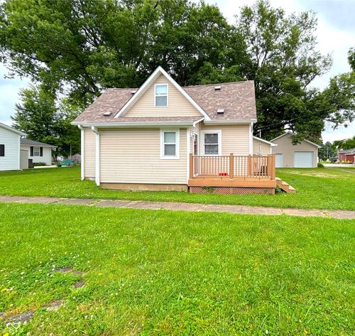 311 S B St, Thorntown, IN, 46071-1301 | Card Image