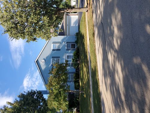 709 Timothy Ct, East Dundee, IL, 60118-3037 | Card Image