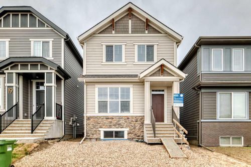 23 Magnolia St Se, Calgary, AB, T3M4C8 | Card Image