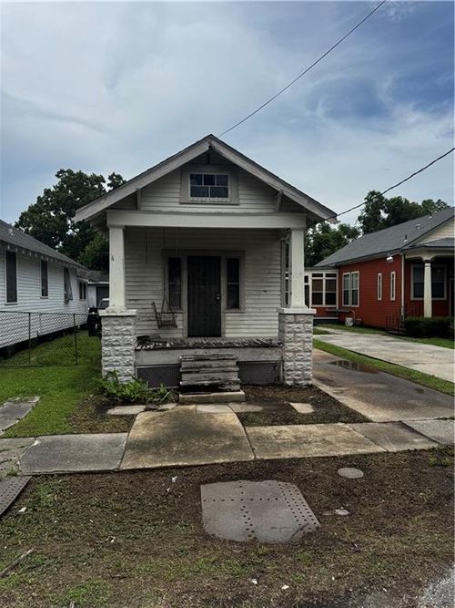 1118 Casa Calvo St, New Orleans, LA, 70114-2804 | Card Image