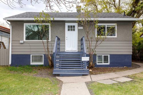 3905 46 St, Ponoka, AB, T4J1B5 | Card Image