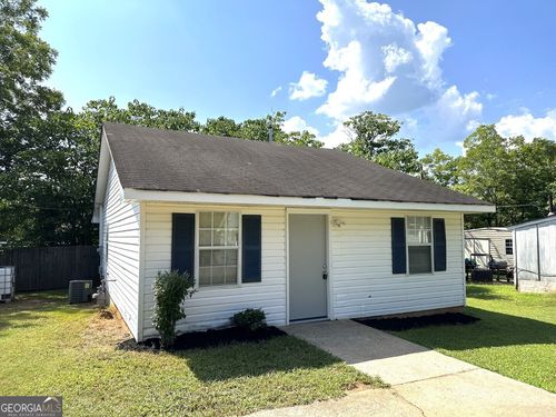 68 Murray St, Newnan, GA, 30263-1930 | Card Image