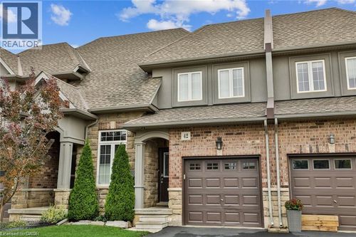 42 Madonna Dr, Hamilton, ON, L9B0G9 | Card Image