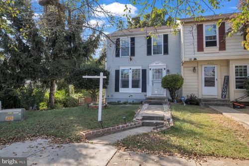 18327 Ivy Oak Ter, GAITHERSBURG, MD, 20877-3861 | Card Image