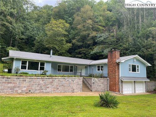 274 Bryan Davis Rd, Creston, NC, 28615-9032 | Card Image