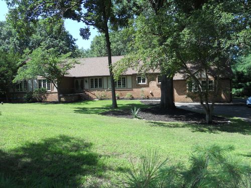 5480 Shoshoni Pass, Pinckney, MI, 48169-9395 | Card Image
