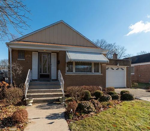 18419 Gottschalk Ave, Homewood, IL, 60430-3366 | Card Image