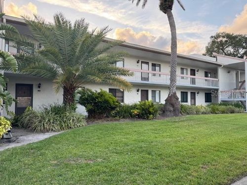 105-105 Lakeview Way, OLDSMAR, FL, 34677-2219 | Card Image