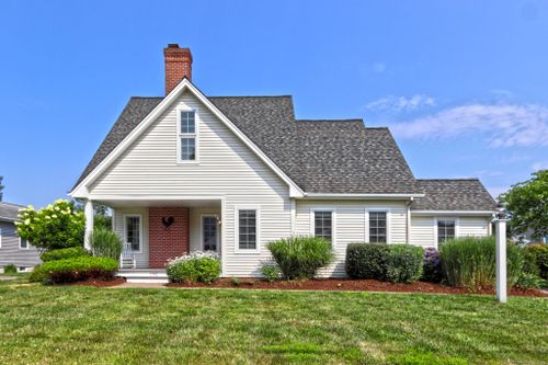 1 Wildwood Road, Old Saybrook, CT, 06475 | Card Image