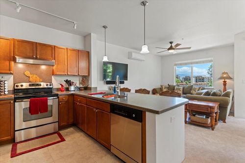 unit-308-45 E Kuu Aku Ln, Lahaina, HI, 96761-2754 | Card Image
