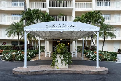 3705 Oaks Way, Pompano Beach, FL, 33069 | Card Image
