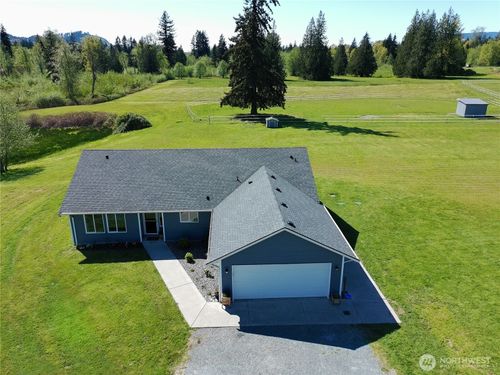 5730 Brookings Rd, Sedro Woolley, WA, 98284-8925 | Card Image