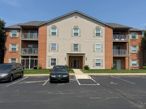 7912 Jessies Way, Fairfield Twp, OH, 45011-7704 | Card Image