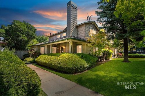 2716 W Cherry Ln, Boise, ID, 83705-4173 | Card Image