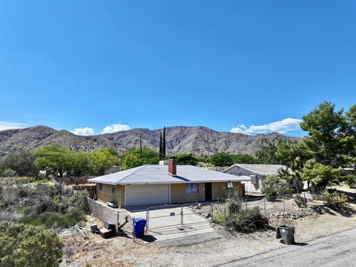 10934 Knobb Ave, Morongo Valley, CA, 92256 | Card Image