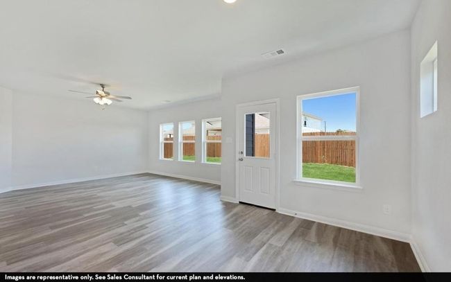 290 Yosemite Dr, House other with 3 bedrooms, 2 bathrooms and 2 parking in Kyle TX | Image 6