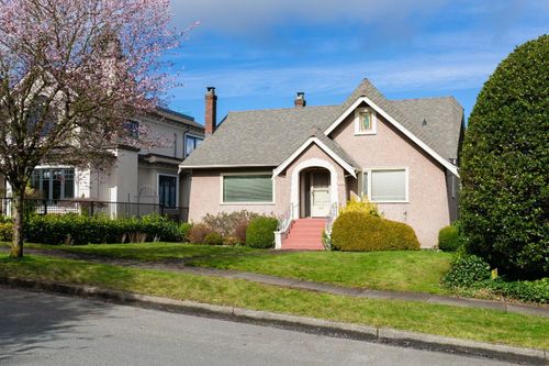 2715 W 31 Ave, Vancouver, BC, V6L1Z9 | Card Image