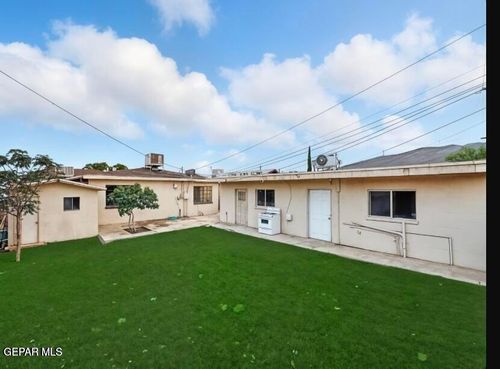 b-3425 Savannah Ave, El Paso, TX, 79930-5215 | Card Image