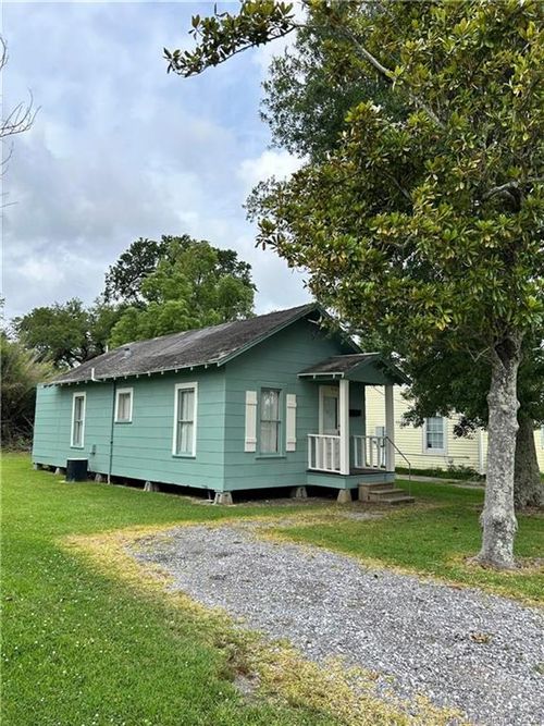 812 Live Oak St, Lake Charles, LA, 70601-7548 | Card Image