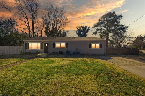 1416 Wingfield Ave, Chesapeake, VA, 23325-3405 | Card Image