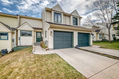 305 Sandringham Rd Nw, Calgary, AB, T3K3Z1 | Card Image