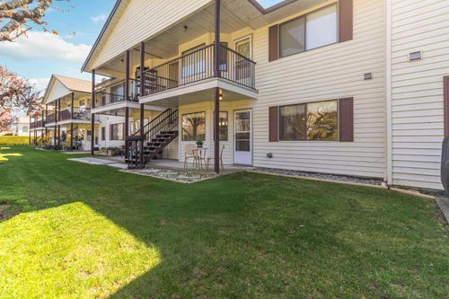 11-7455 Huron St, Chilliwack, BC, V2R2R9 | Card Image