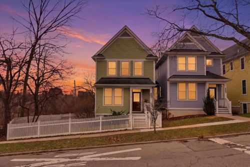 201 W Summit St, Ann Arbor, MI, 48103-3249 | Card Image