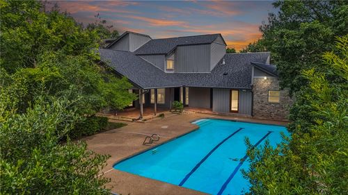 3004 Brothers Blvd, College Station, TX, 77845-5717 | Card Image