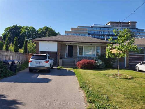 basement-unit-2-92 Alexis Blvd, North York, ON, M3H2P7 | Card Image