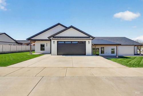 3710 22nd St, Lewiston, ID, 83501-6116 | Card Image