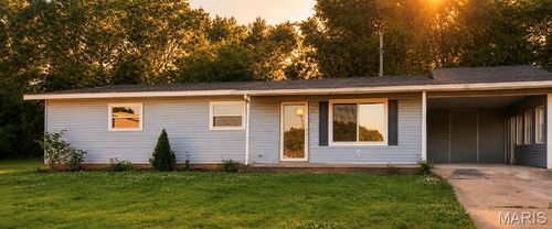 4 Toler Dr, Fredericktown, MO, 63645-7912 | Card Image