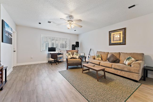 15362 94 Th St N, House other with 3 bedrooms, 2 bathrooms and null parking in Royal Palm Beach FL | Image 18