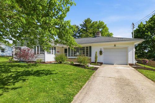 822 Hoover Dr, Ashland, OH, 44805-4209 | Card Image