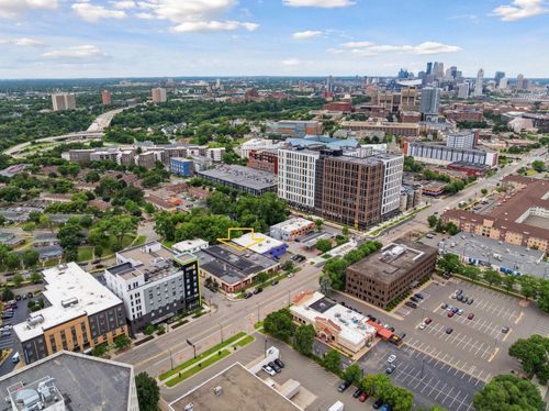 2720 University Ave Se, Minneapolis, MN, 55414-3210 | Card Image