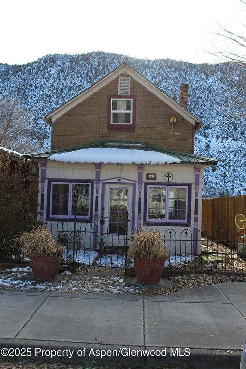 181 W Main St, New Castle, CO, 81647-5010 | Card Image