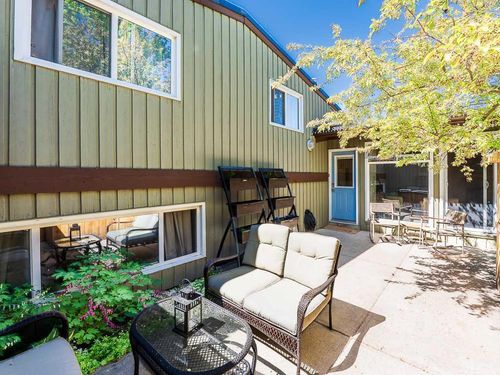304-4500 39 Street Nw, Calgary, AB, T3A0M5 | Card Image