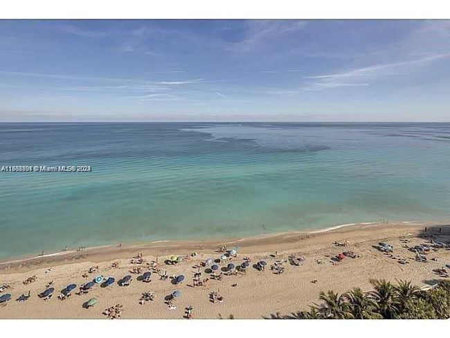 PH16F - 3801 S Ocean Dr, Condo with 2 bedrooms, 2 bathrooms and null parking in Hollywood FL | Image 4