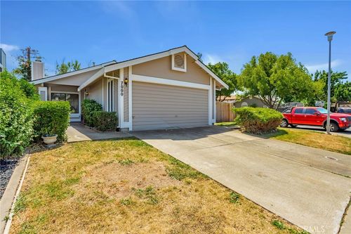 7000 Verdure Way, Elk Grove, CA, 95758-4911 | Card Image
