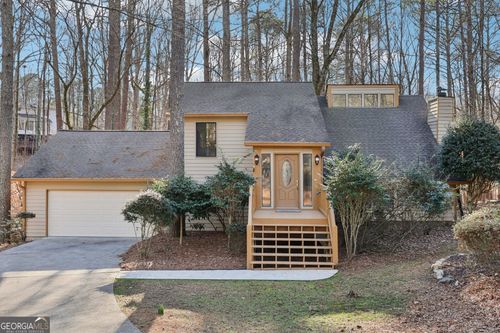 680 Branch Valley Ct, Roswell, GA, 30076-3003 | Card Image