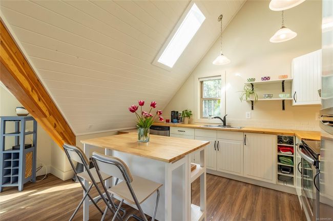 Kitchen | Image 16