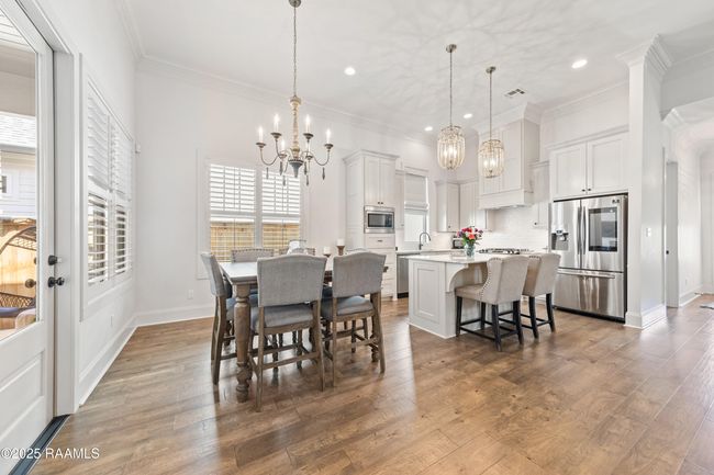Dining area | Image 9