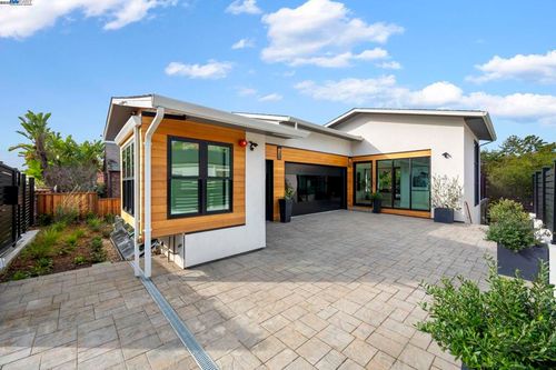 5883 Margarido Dr, Oakland, CA, 94618-1834 | Card Image