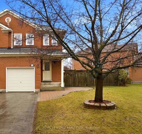 1251 Quest Cir, Mississauga, ON, L5N8B6 | Card Image