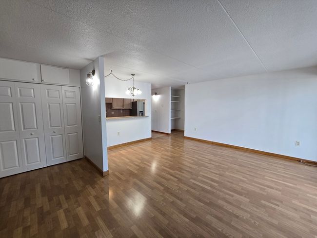 APT-3 - 17 Skyline Dr, Condo with 2 bedrooms, 2 bathrooms and 2 parking in Braintree MA | Image 6