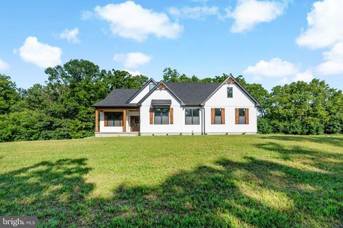 108 Pabaleena Ln, KEARNEYSVILLE, WV, 25430-5566 | Card Image