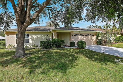 4175 103 Rd Avenue N, House other with 2 bedrooms, 2 bathrooms and null parking in Clearwater FL | Image 3